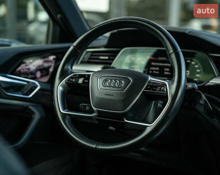 Бежевый Ауди E-Tron, объемом двигателя 0 л и пробегом 44 тыс. км за 36900 $, фото 31 на Automoto.ua