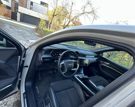 Бежевый Ауди E-Tron, объемом двигателя 0 л и пробегом 116 тыс. км за 35000 $, фото 15 на Automoto.ua