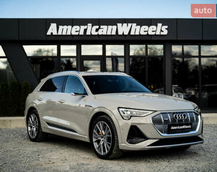 Бежевый Ауди E-Tron, объемом двигателя 0 л и пробегом 44 тыс. км за 36900 $, фото 2 на Automoto.ua