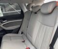Бежевый Ауди E-Tron, объемом двигателя 0 л и пробегом 95 тыс. км за 36515 $, фото 7 на Automoto.ua