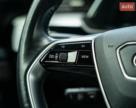 Бежевый Ауди E-Tron, объемом двигателя 0 л и пробегом 44 тыс. км за 36900 $, фото 35 на Automoto.ua