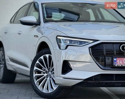 Бежевый Ауди E-Tron, объемом двигателя 0 л и пробегом 137 тыс. км за 29999 $, фото 8 на Automoto.ua