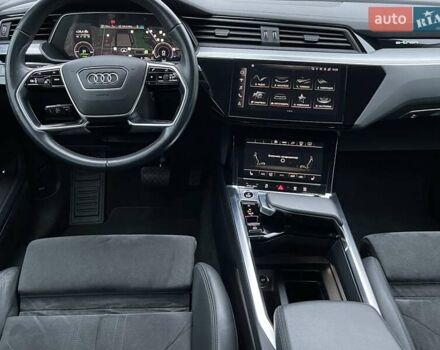 Бежевый Ауди E-Tron, объемом двигателя 0 л и пробегом 79 тыс. км за 33700 $, фото 21 на Automoto.ua