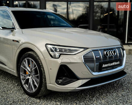 Бежевый Ауди E-Tron, объемом двигателя 0 л и пробегом 44 тыс. км за 36900 $, фото 11 на Automoto.ua