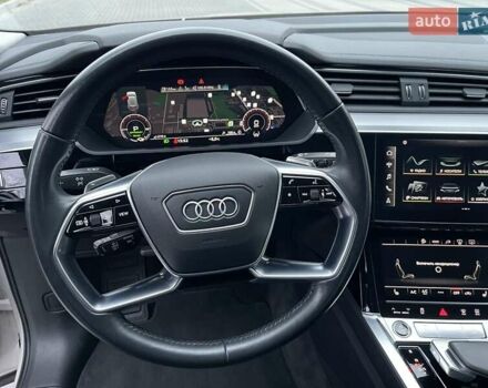 Бежевый Ауди E-Tron, объемом двигателя 0 л и пробегом 79 тыс. км за 33700 $, фото 19 на Automoto.ua