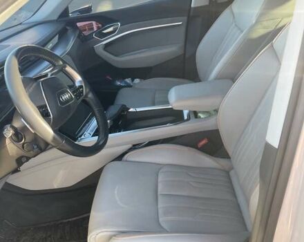 Ауди E-Tron 2020 в Одессе на Automoto.ua Бежевый Ауди E-Tron, объемом двигателя 0 л и пробегом 81 тыс. км за 43268 $, фото 4 на Automoto.ua
