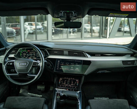 Бежевый Ауди E-Tron, объемом двигателя 0 л и пробегом 44 тыс. км за 36900 $, фото 30 на Automoto.ua