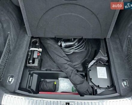 Бежевый Ауди E-Tron, объемом двигателя 0 л и пробегом 79 тыс. км за 33700 $, фото 33 на Automoto.ua