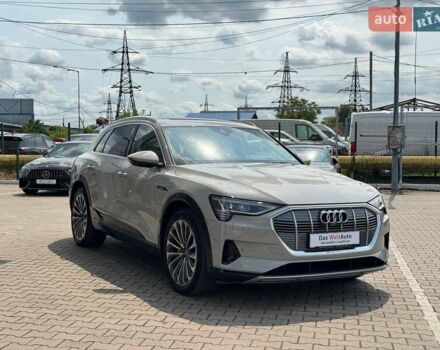 Бежевый Ауди E-Tron, объемом двигателя 0 л и пробегом 95 тыс. км за 36515 $, фото 3 на Automoto.ua