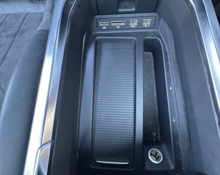 Бежевый Ауди E-Tron, объемом двигателя 0 л и пробегом 116 тыс. км за 35000 $, фото 30 на Automoto.ua