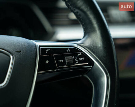 Бежевый Ауди E-Tron, объемом двигателя 0 л и пробегом 44 тыс. км за 36900 $, фото 36 на Automoto.ua