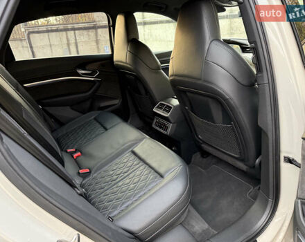 Бежевый Ауди E-Tron, объемом двигателя 0 л и пробегом 81 тыс. км за 39999 $, фото 68 на Automoto.ua