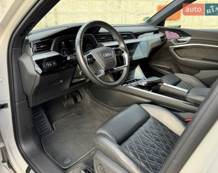 Бежевый Ауди E-Tron, объемом двигателя 0 л и пробегом 81 тыс. км за 39999 $, фото 40 на Automoto.ua