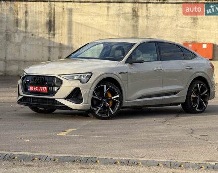 Бежевый Ауди E-Tron, объемом двигателя 0 л и пробегом 81 тыс. км за 39999 $, фото 6 на Automoto.ua