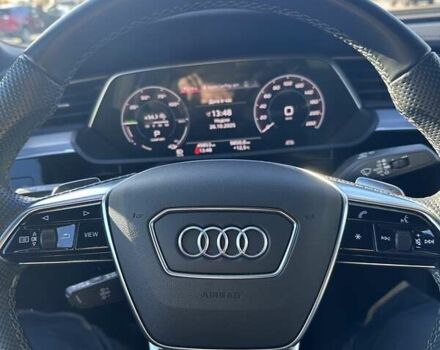 Бежевый Ауди E-Tron, объемом двигателя 0 л и пробегом 49 тыс. км за 48700 $, фото 7 на Automoto.ua