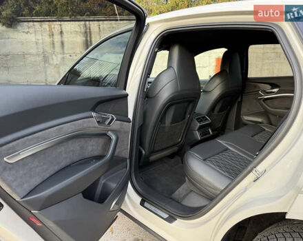 Бежевый Ауди E-Tron, объемом двигателя 0 л и пробегом 81 тыс. км за 39999 $, фото 47 на Automoto.ua