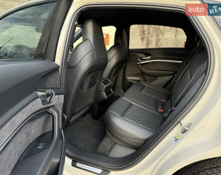 Бежевый Ауди E-Tron, объемом двигателя 0 л и пробегом 81 тыс. км за 39999 $, фото 52 на Automoto.ua