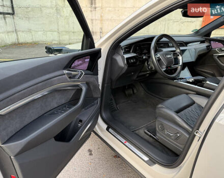 Бежевый Ауди E-Tron, объемом двигателя 0 л и пробегом 81 тыс. км за 39999 $, фото 32 на Automoto.ua