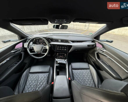 Бежевый Ауди E-Tron, объемом двигателя 0 л и пробегом 81 тыс. км за 39999 $, фото 56 на Automoto.ua