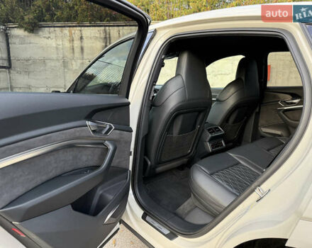 Бежевый Ауди E-Tron, объемом двигателя 0 л и пробегом 81 тыс. км за 39999 $, фото 51 на Automoto.ua