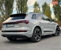 Бежевый Ауди E-Tron, объемом двигателя 0 л и пробегом 42 тыс. км за 51000 $, фото 37 на Automoto.ua