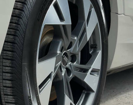 Бежевый Ауди E-Tron, объемом двигателя 0 л и пробегом 49 тыс. км за 34500 $, фото 7 на Automoto.ua