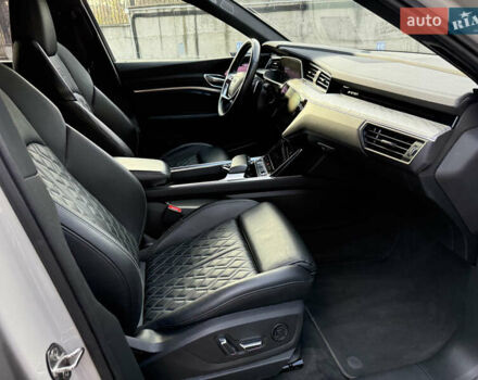 Бежевый Ауди E-Tron, объемом двигателя 0 л и пробегом 81 тыс. км за 39999 $, фото 72 на Automoto.ua