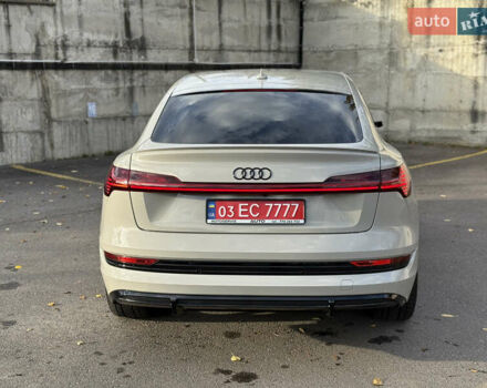Бежевый Ауди E-Tron, объемом двигателя 0 л и пробегом 81 тыс. км за 39999 $, фото 19 на Automoto.ua