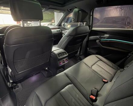Бежевый Ауди E-Tron, объемом двигателя 0 л и пробегом 18 тыс. км за 49900 $, фото 30 на Automoto.ua