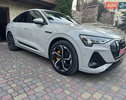 Бежевый Ауди E-Tron, объемом двигателя 0 л и пробегом 41 тыс. км за 39500 $, фото 18 на Automoto.ua