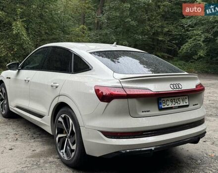 Бежевый Ауди E-Tron, объемом двигателя 0 л и пробегом 41 тыс. км за 39500 $, фото 5 на Automoto.ua
