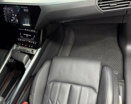 Бежевый Ауди E-Tron, объемом двигателя 0 л и пробегом 18 тыс. км за 49900 $, фото 21 на Automoto.ua