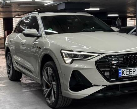 Бежевый Ауди E-Tron, объемом двигателя 0 л и пробегом 18 тыс. км за 49900 $, фото 6 на Automoto.ua