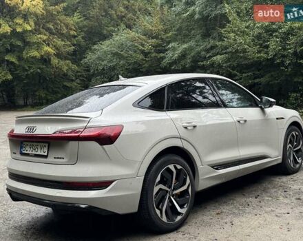 Бежевый Ауди E-Tron, объемом двигателя 0 л и пробегом 41 тыс. км за 39500 $, фото 6 на Automoto.ua