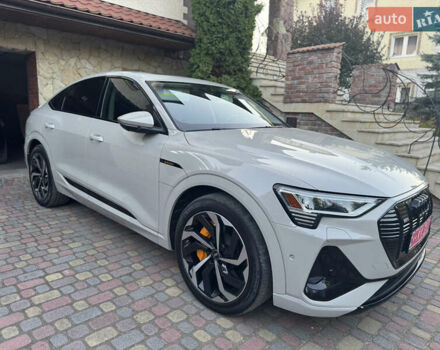 Бежевый Ауди E-Tron, объемом двигателя 0 л и пробегом 41 тыс. км за 39500 $, фото 19 на Automoto.ua