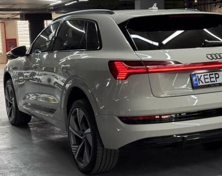 Бежевый Ауди E-Tron, объемом двигателя 0 л и пробегом 18 тыс. км за 49900 $, фото 14 на Automoto.ua