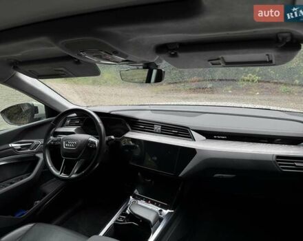 Бежевый Ауди E-Tron, объемом двигателя 0 л и пробегом 41 тыс. км за 39500 $, фото 13 на Automoto.ua