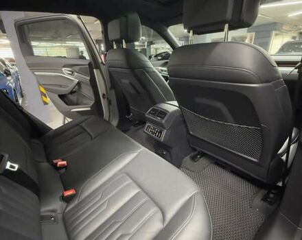 Бежевый Ауди E-Tron, объемом двигателя 0 л и пробегом 18 тыс. км за 49900 $, фото 32 на Automoto.ua