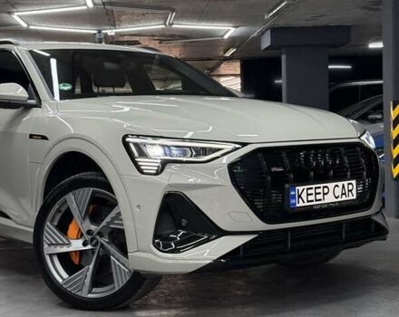 Бежевый Ауди E-Tron, объемом двигателя 0 л и пробегом 18 тыс. км за 49900 $, фото 2 на Automoto.ua