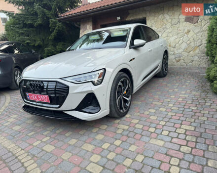 Бежевый Ауди E-Tron, объемом двигателя 0 л и пробегом 41 тыс. км за 39500 $, фото 17 на Automoto.ua