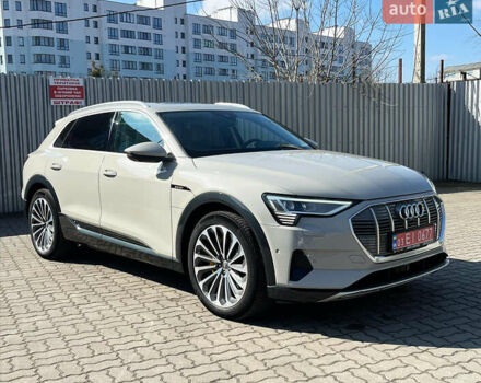 Бежевий Ауді E-Tron, об'ємом двигуна 0 л та пробігом 83 тис. км за 35990 $, фото 1 на Automoto.ua