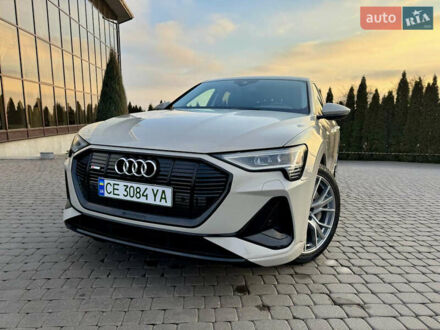 Ауди E-Tron 2020 в Черновцах на Automoto.ua Бежевый Ауди E-Tron, объемом двигателя 0 л и пробегом 27 тыс. км за 38700 $, фото 1 на Automoto.ua