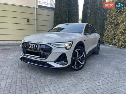 Ауди E-Tron 2021 в Львове на Automoto.ua Бежевый Ауди E-Tron, объемом двигателя 0 л и пробегом 47 тыс. км за 39500 $, фото 1 на Automoto.ua