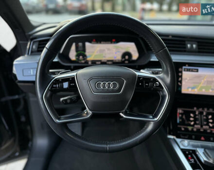 Чорний Ауді E-Tron, об'ємом двигуна 0 л та пробігом 108 тис. км за 33999 $, фото 38 на Automoto.ua