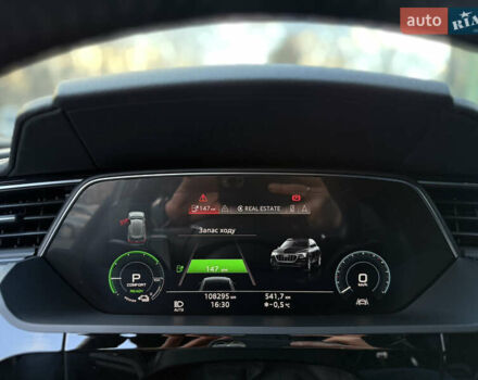 Чорний Ауді E-Tron, об'ємом двигуна 0 л та пробігом 108 тис. км за 33999 $, фото 40 на Automoto.ua
