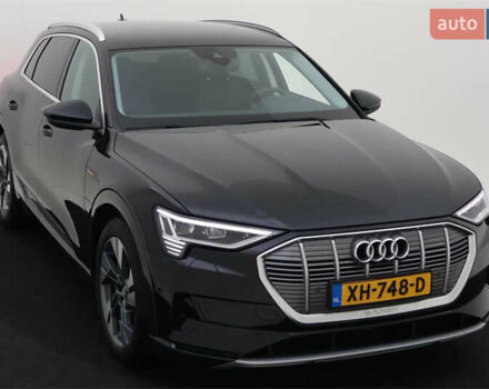 Чорний Ауді E-Tron, об'ємом двигуна 0 л та пробігом 109 тис. км за 32558 $, фото 43 на Automoto.ua