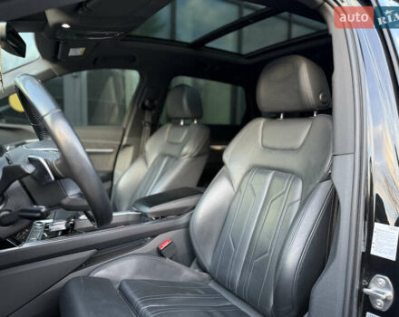 Чорний Ауді E-Tron, об'ємом двигуна 0 л та пробігом 108 тис. км за 33999 $, фото 33 на Automoto.ua