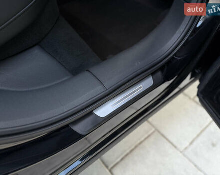 Чорний Ауді E-Tron, об'ємом двигуна 0 л та пробігом 108 тис. км за 33999 $, фото 64 на Automoto.ua