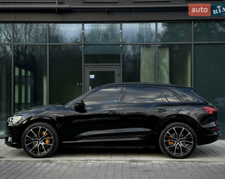 Чорний Ауді E-Tron, об'ємом двигуна 0 л та пробігом 108 тис. км за 33999 $, фото 26 на Automoto.ua
