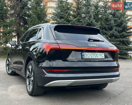 Чорний Ауді E-Tron, об'ємом двигуна 0 л та пробігом 109 тис. км за 32558 $, фото 4 на Automoto.ua